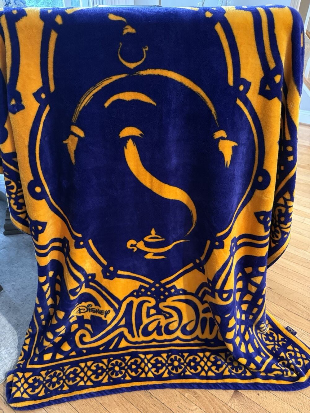 Disney's Aladdin Broadway Fleece Polyester Blanket Magic Carpet 48x58 Super Soft
